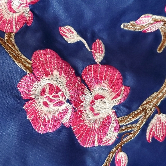 JJ's Fairyland Satin Embroidery Birds Bomber Jacket - Picture 7 of 9